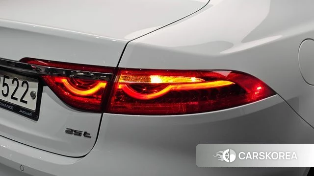 Jaguar XF (X260) id 4737701 из Кореи 15