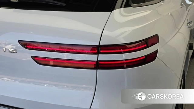Genesis GV70 id 5027835 из Кореи 15