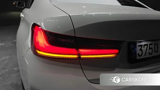 BMW 3 Series (G20) id 5011901 из Кореи 15