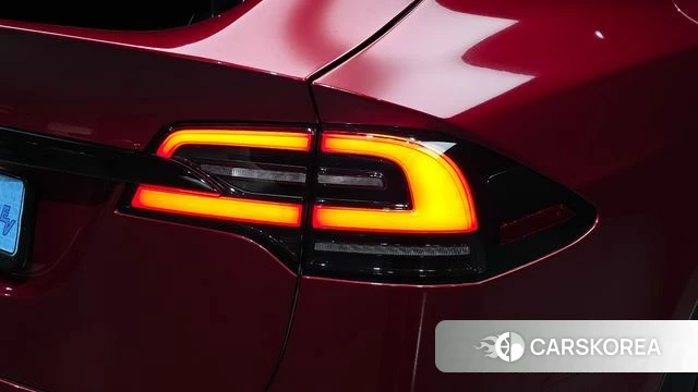 Tesla Model X id 4928539 из Кореи 15