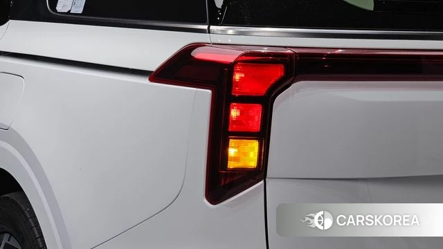 Kia The New Carnival 4th Generation id 5011426 из Кореи 15