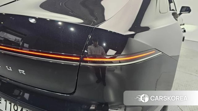 Hyundai Grandeur Hybrid (GN7) id 5052736 из Кореи 15