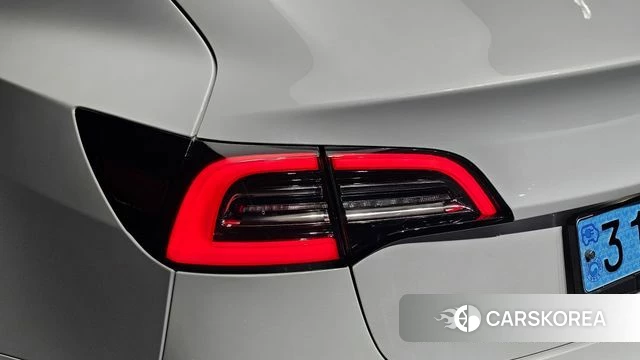 Tesla Model 3 id 4726506 из Кореи 15