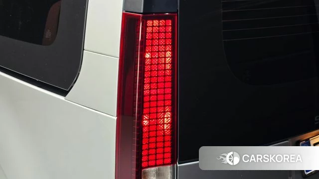 Hyundai Staria id 5028117 из Кореи 15