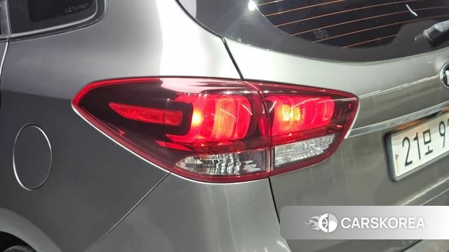 Kia The New Carens id 4988323 из Кореи 15