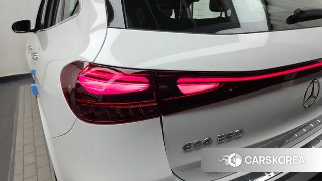 Mercedes-Benz EQA H243 id 5015804 из Кореи 15