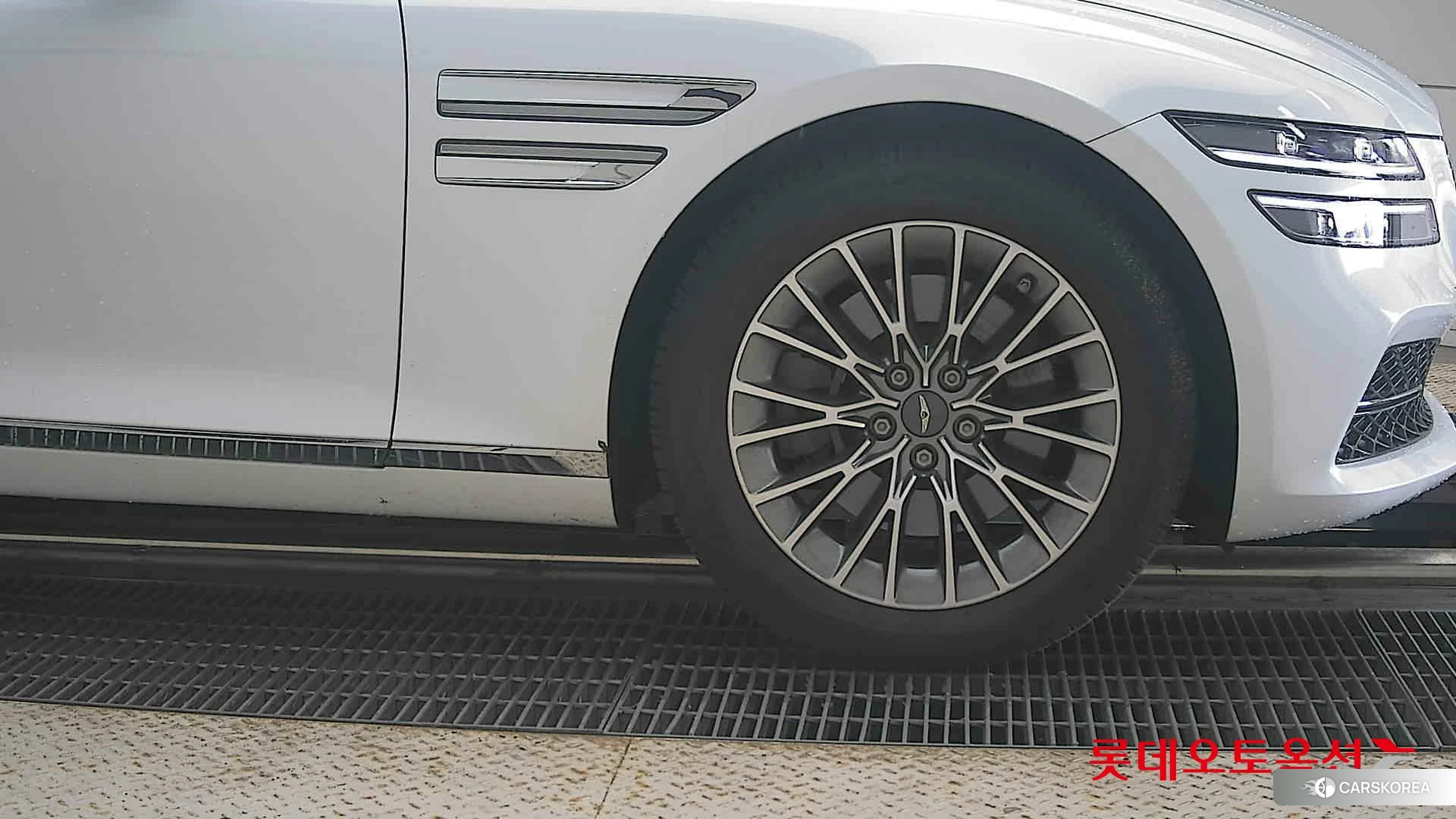 Hyundai G80 id 4984621 из Кореи 15