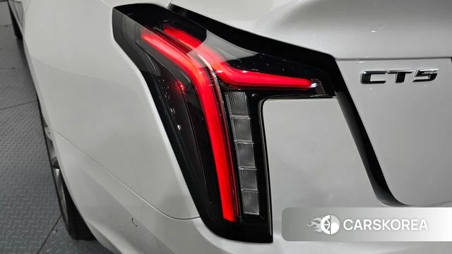 Cadillac CT5 id 4996348 из Кореи 15