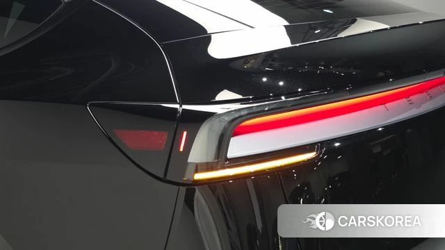 Tesla Model Y id 4904111 из Кореи 15