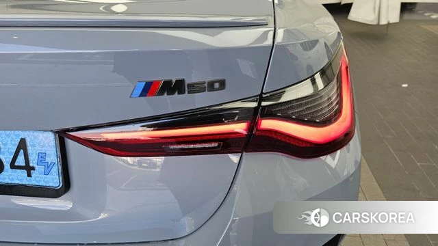 BMW i4 id 5015992 из Кореи 15