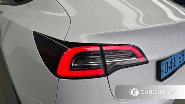 Tesla Model 3 id 4716631 из Кореи 15