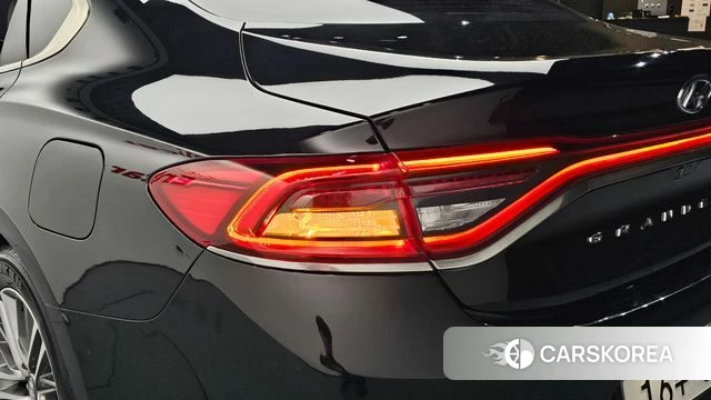 Hyundai Grandeur IG id 4689250 из Кореи 15