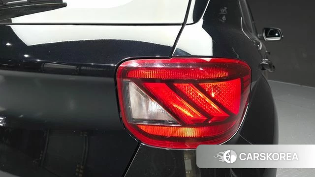 Hyundai Venue id 5041393 из Кореи 15