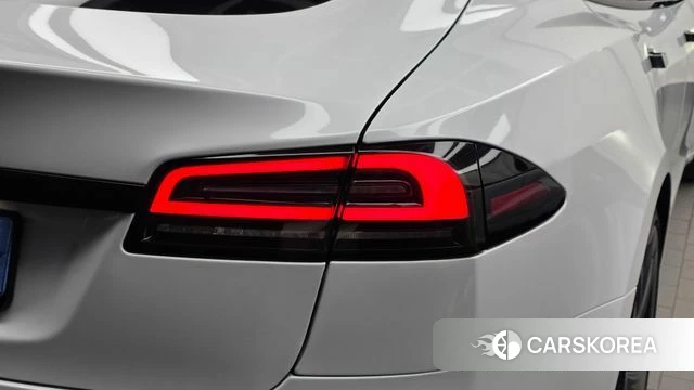 Tesla Model S id 4990886 из Кореи 15