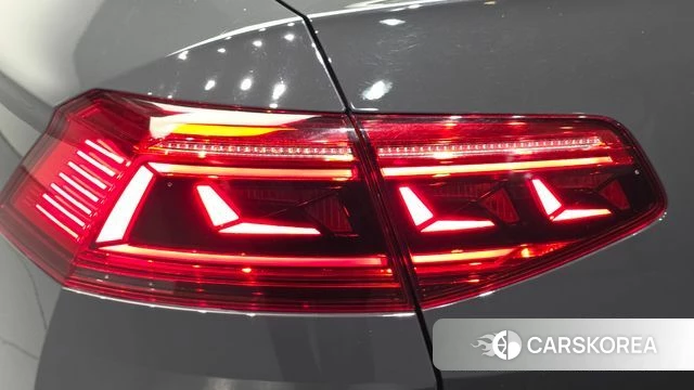 Volkswagen Passat GT (B8) id 4987353 из Кореи 15