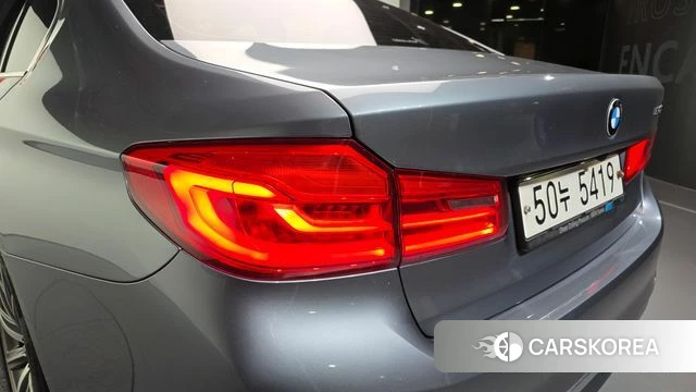 BMW 5 Series (G30) id 5048552 из Кореи 15