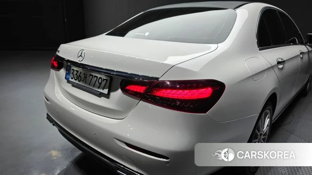Mercedes-Benz E-Class W213 id 4997464 из Кореи 15