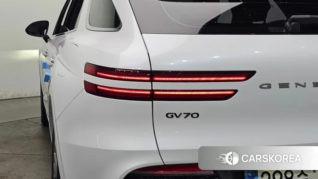 Genesis GV70 id 5016789 из Кореи 15