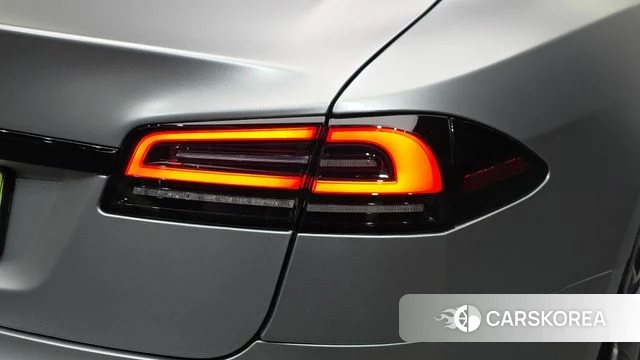 Tesla Model S id 4949803 из Кореи 15