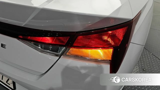 Hyundai Avante (CN7) id 5012930 из Кореи 15