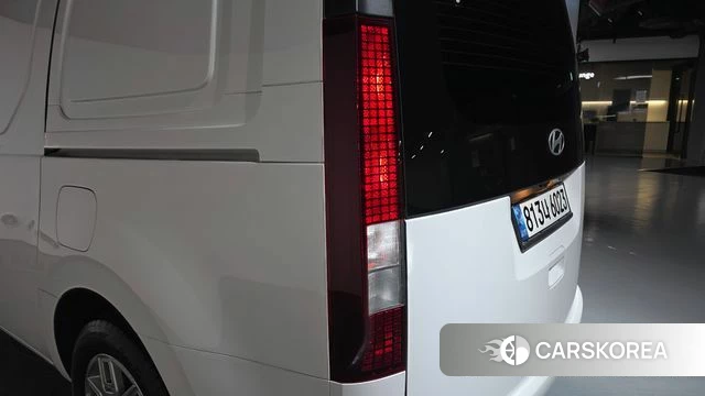 Hyundai Staria id 4710776 из Кореи 15