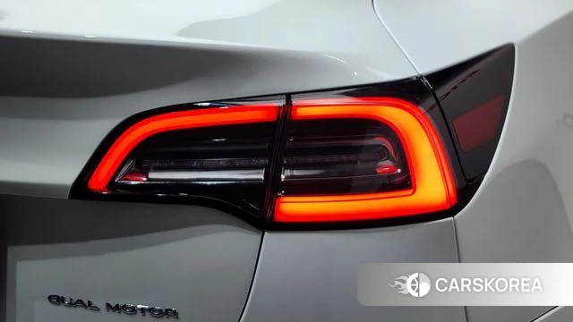Tesla Model 3 id 4775310 из Кореи 15