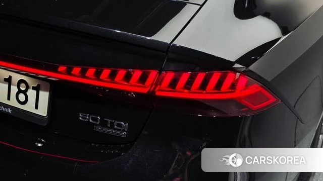 Audi A7 (4K) id 4952388 из Кореи 15