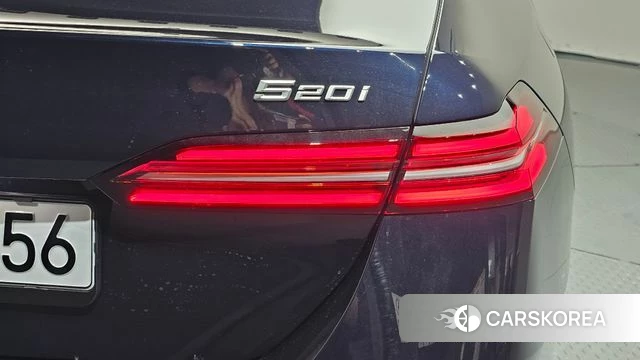 BMW 5 Series (G60) id 5051481 из Кореи 15