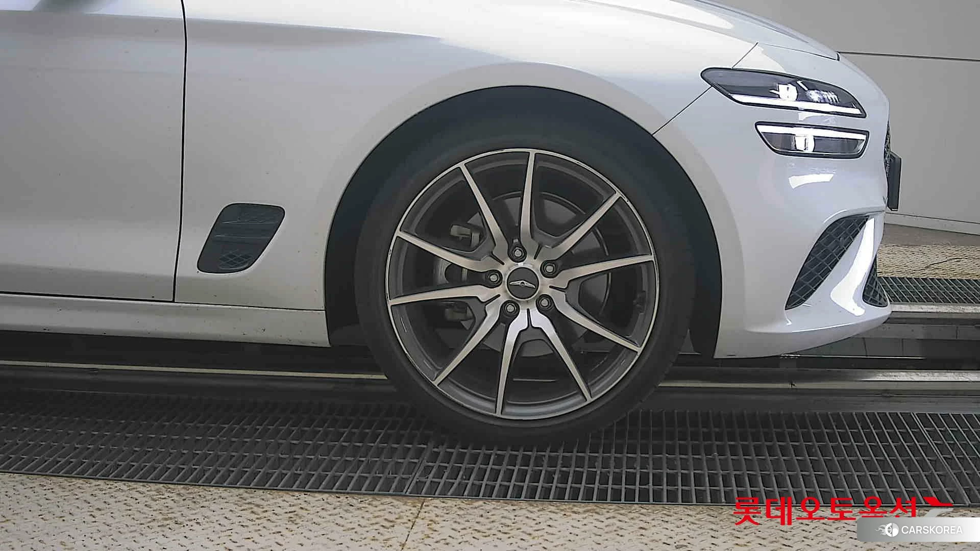 Hyundai G70 SHOOTING BRAKE id 4984679 из Кореи 15