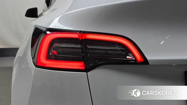 Tesla Model Y id 4951249 из Кореи 15