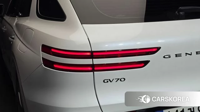Genesis GV70 id 4957644 из Кореи 15