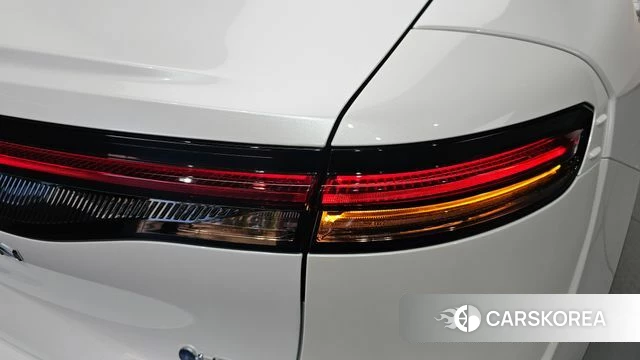 Toyota Crown Crossover id 4892589 из Кореи 15