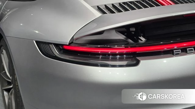 Porsche 911(992) id 5023412 из Кореи 15