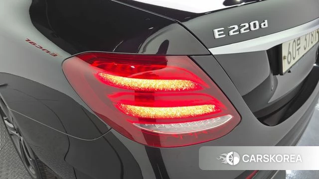 Mercedes-Benz E-Class W213 id 5018957 из Кореи 15