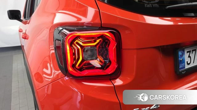Jeep Renegade id 4936715 из Кореи 15