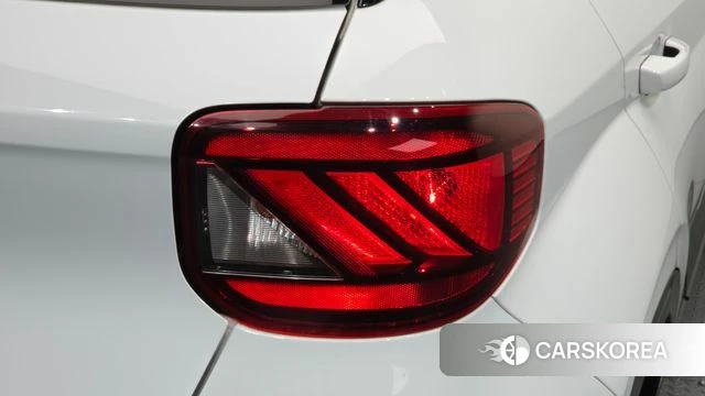 Hyundai Venue id 5041425 из Кореи 15