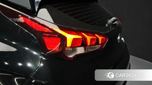 Hyundai Veloster (JS) id 4998737 из Кореи 15