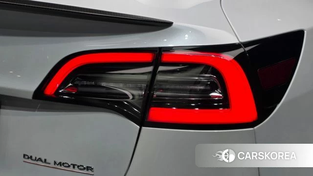 Tesla Model 3 id 4943523 из Кореи 15