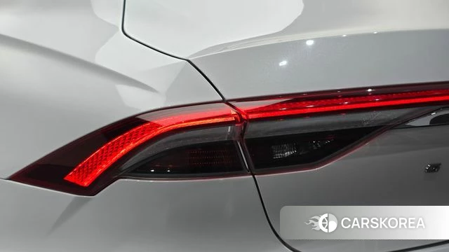 Hyundai The New Grandeur IG id 4661337 из Кореи 15