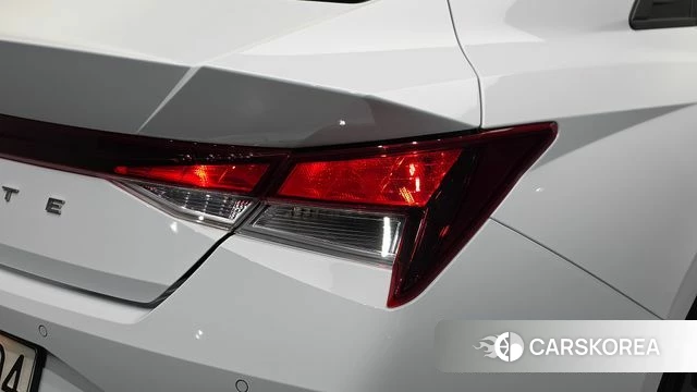 Hyundai Avante Hybrid (CN7) id 5003122 из Кореи 15