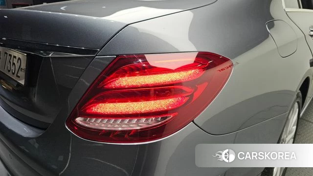 Mercedes-Benz E-Class W213 id 5035986 из Кореи 15