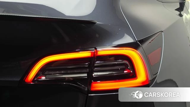 Tesla Model Y id 4975827 из Кореи 15