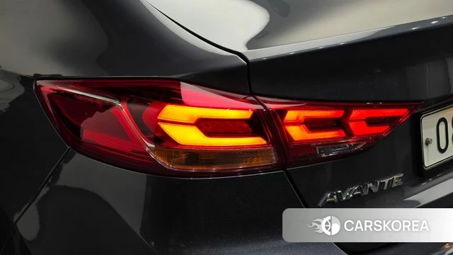 Hyundai Avante AD id 4765562 из Кореи 15