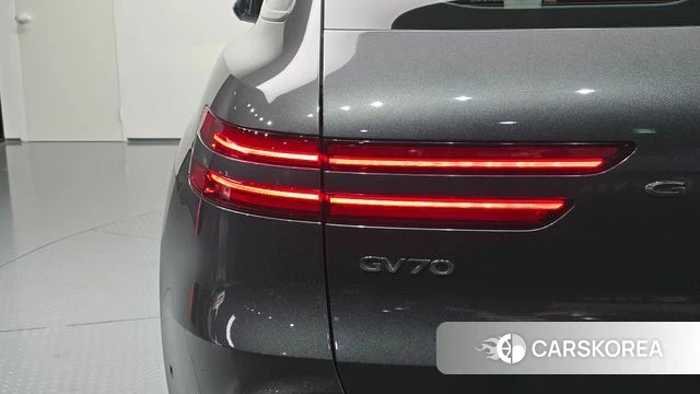 Genesis GV70 id 4981593 из Кореи 15