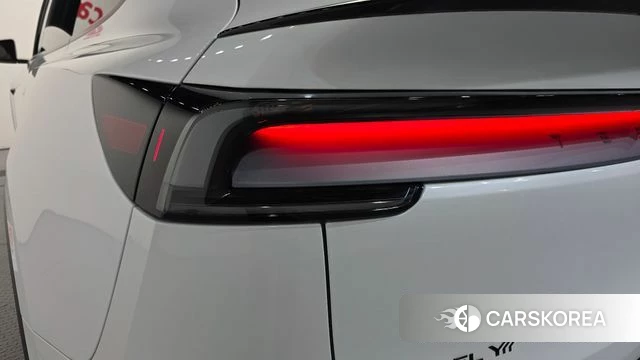 Tesla Model Y id 4853361 из Кореи 15