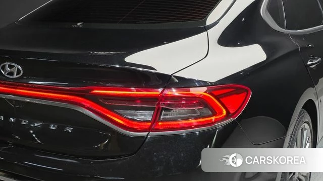 Hyundai Grandeur IG id 5018765 из Кореи 15
