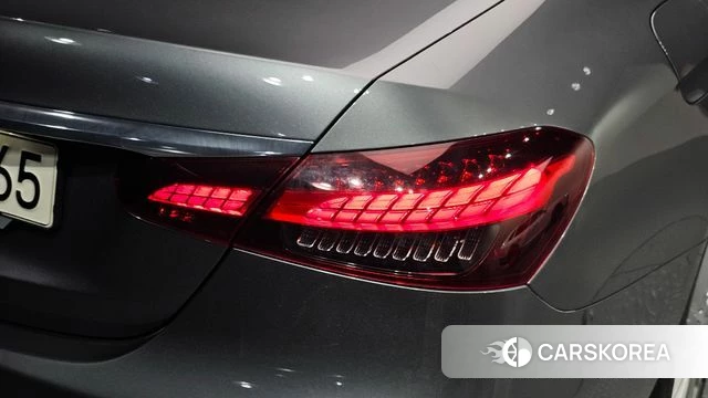 Mercedes-Benz E-Class W213 id 4930193 из Кореи 15