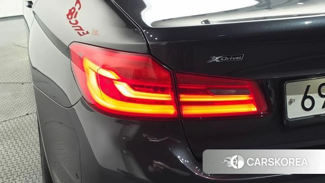 BMW 5 Series (G30) id 5018806 из Кореи 15