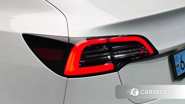 Tesla Model 3 id 4987437 из Кореи 15