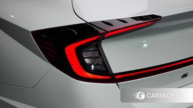 Hyundai Sonata (DN8) id 5040948 из Кореи 15